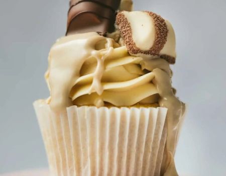 Poleva, topping hazelnut